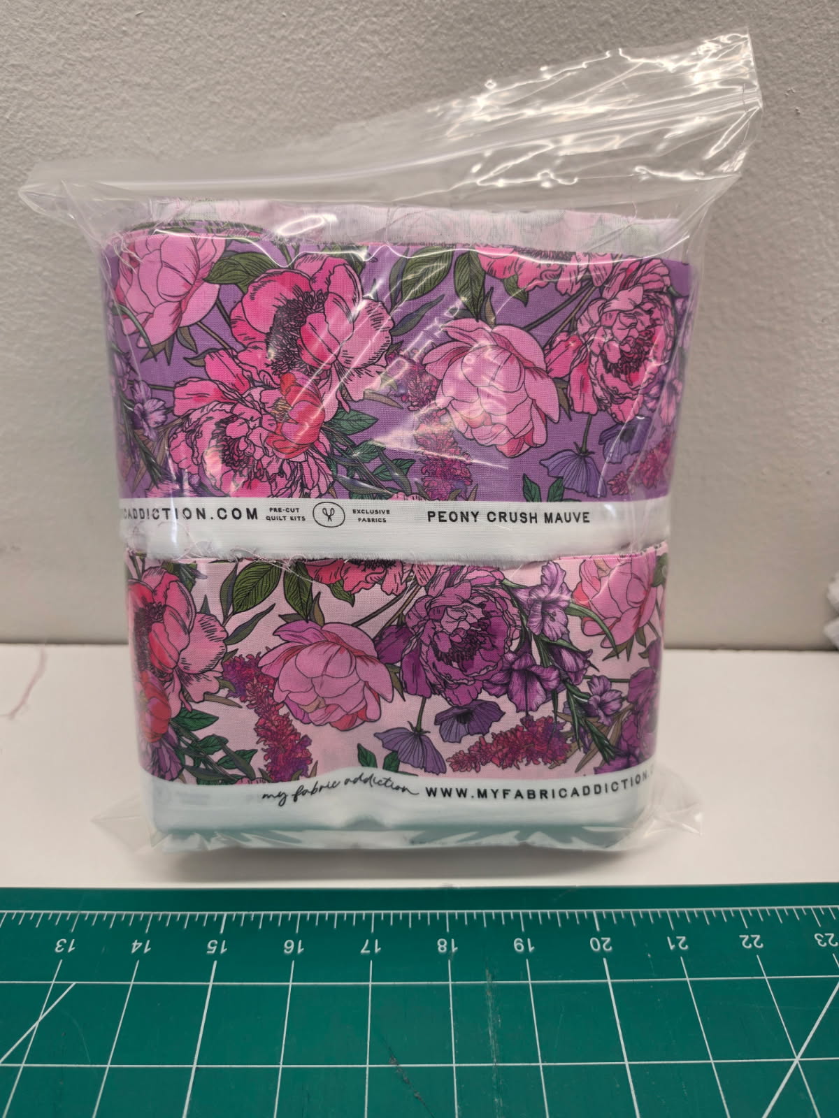 Fabric Selvedge Strips Scrap Pack 100% Cotton fabric lot Premium Quilting Cotton with Designer Edge