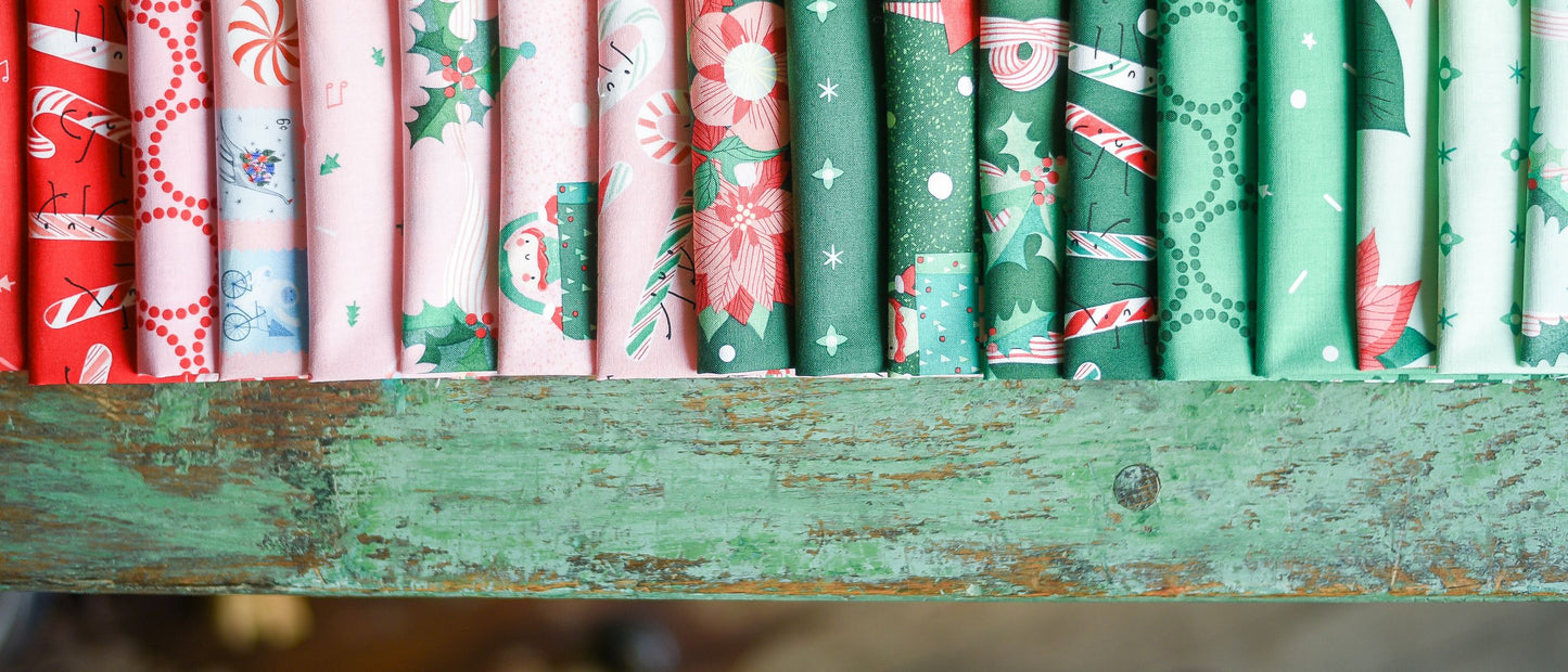 Tiny Christmas Jelly Roll® 37130JR Moda Precuts Jelly Roll by Moda 100% cotton fabric quilt fabric strips Lizzy House