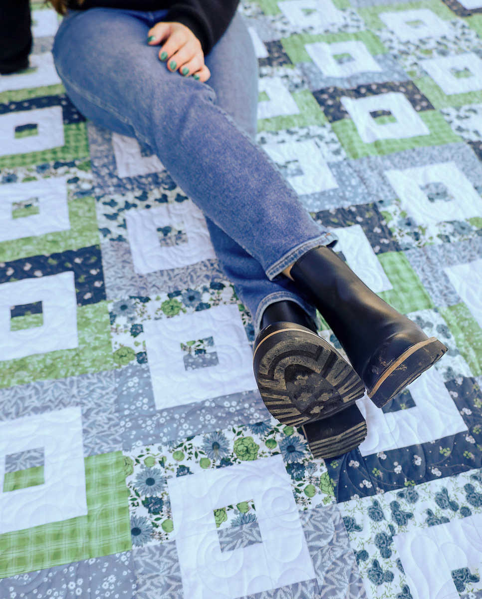 Weekend Vibes Quilt Sample Featuring Lakeview Lane Fabric, 60" x 70" image 1
