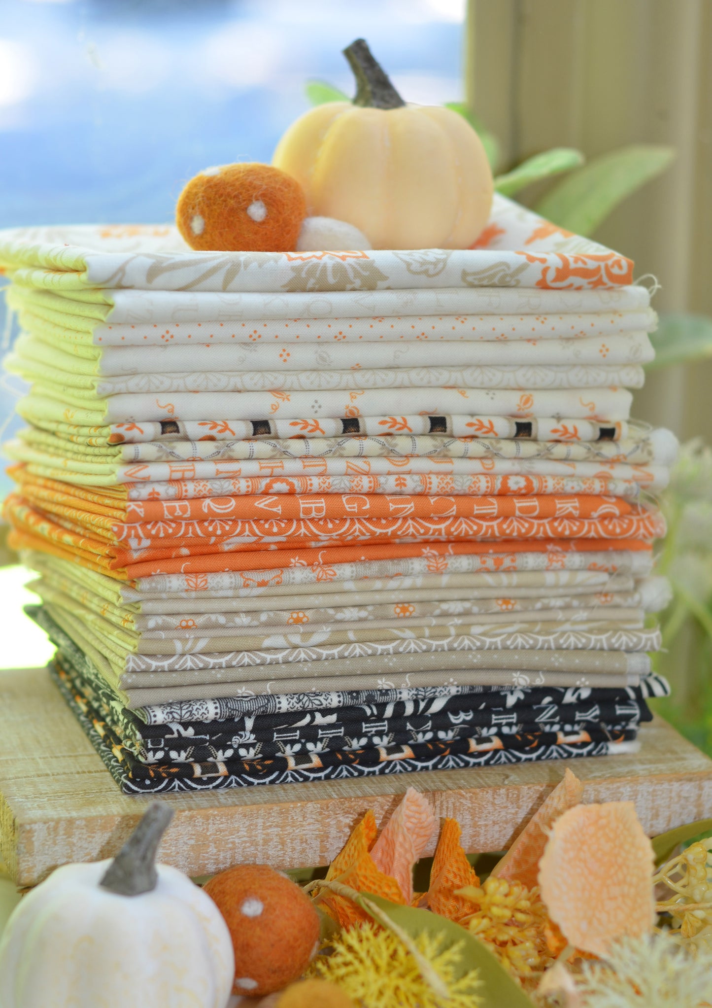 Agatha Road 9 x 22 Cut 35410F8 Moda Precuts 32 piece Fat Eighth Bundle 100% cotton fabric quilt by Moda Fabrics Fig Tree & Co