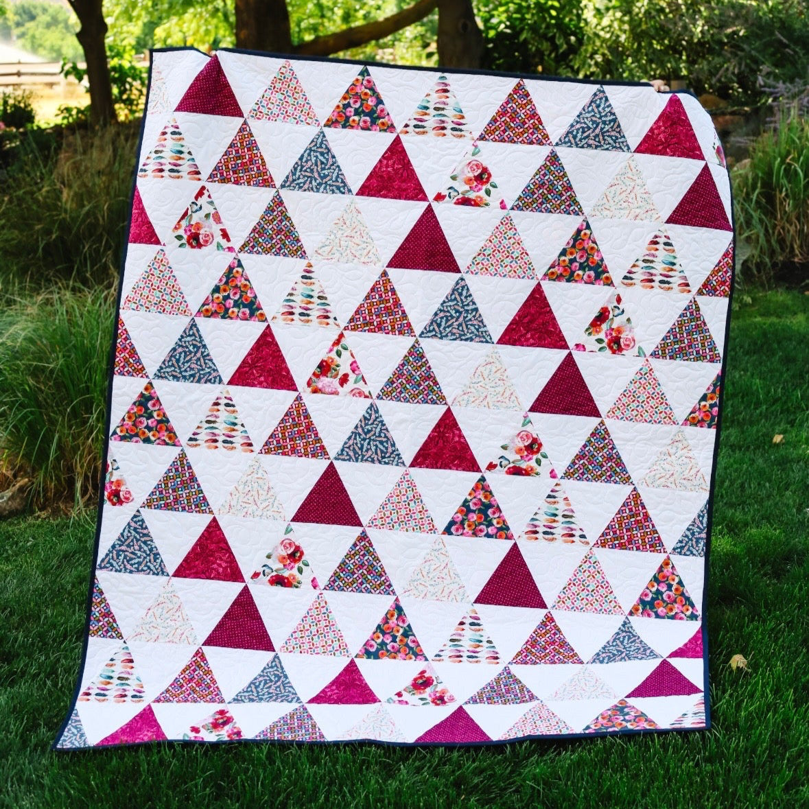 Breezy Summit Poppies Precut Quilt Kit
