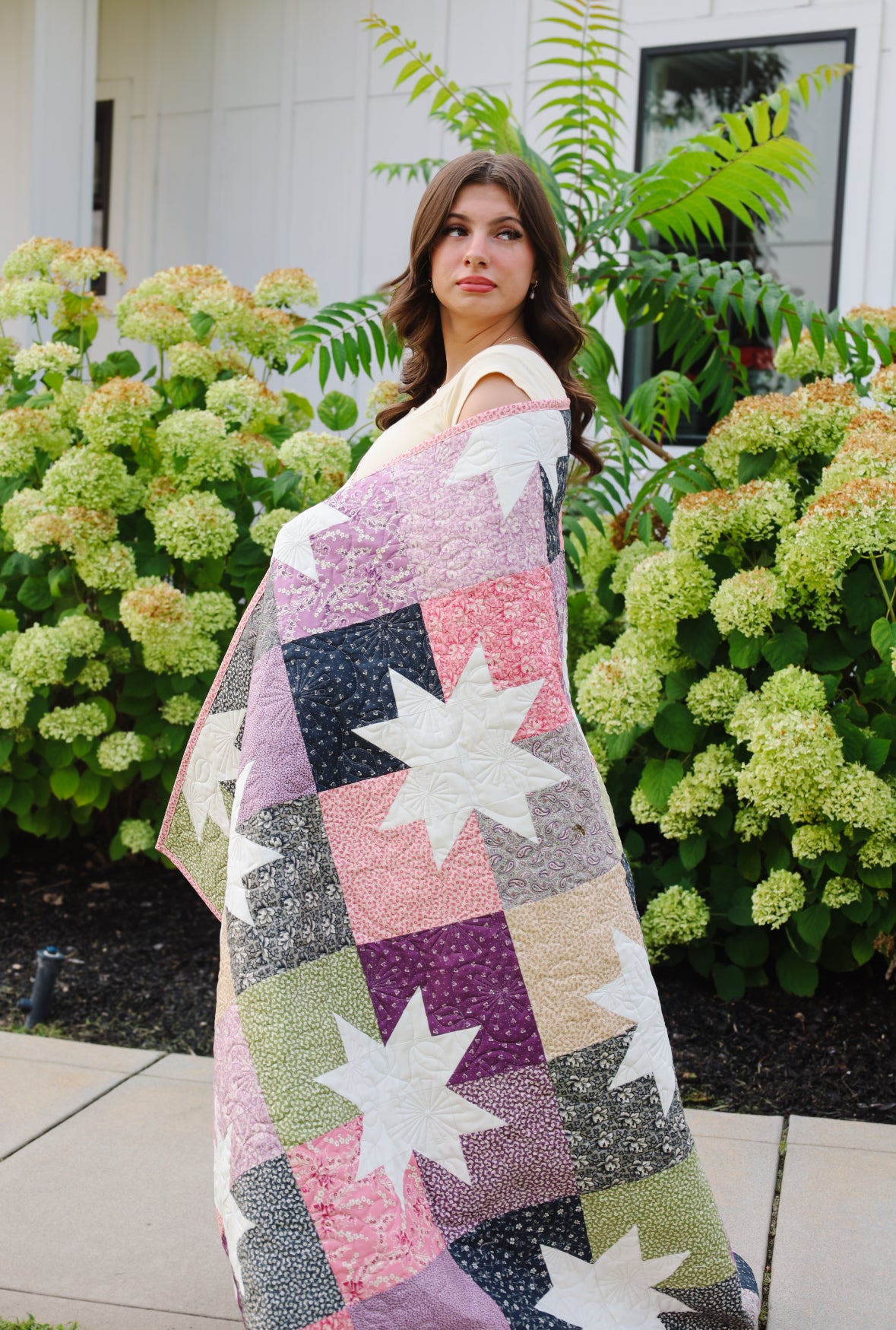 Star Pop II Sew-Ready Quilt Kit Featuring Good Night Irene Moda Fabric