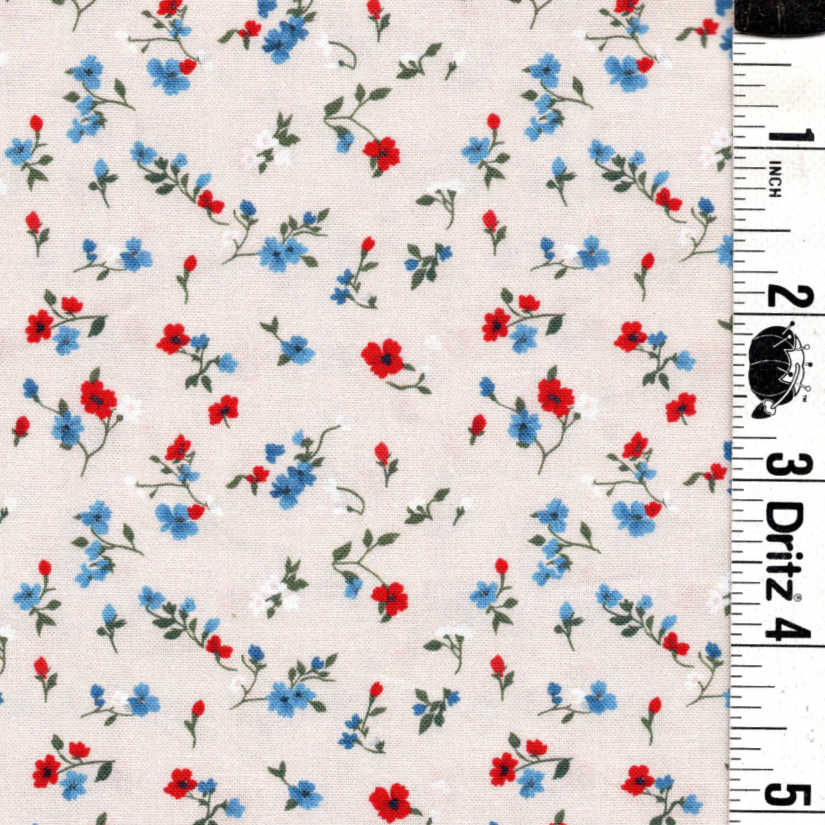 5-Yard Continuous Fabric Cuts Patriotic Floral on Cream – Endless Possibilities!