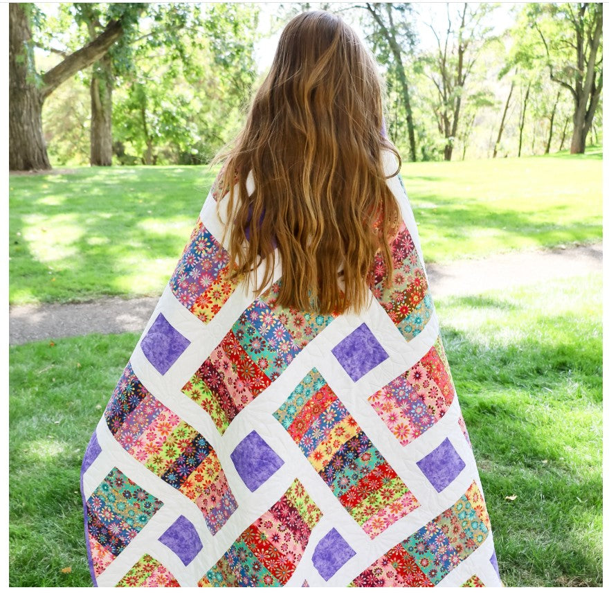 Crazy Daisy Quilt Kit Fabric Pattern and Binding and backing Included ALL PRE CUT Iris pattern Kitchen table quilts 59 X 69 Beginner