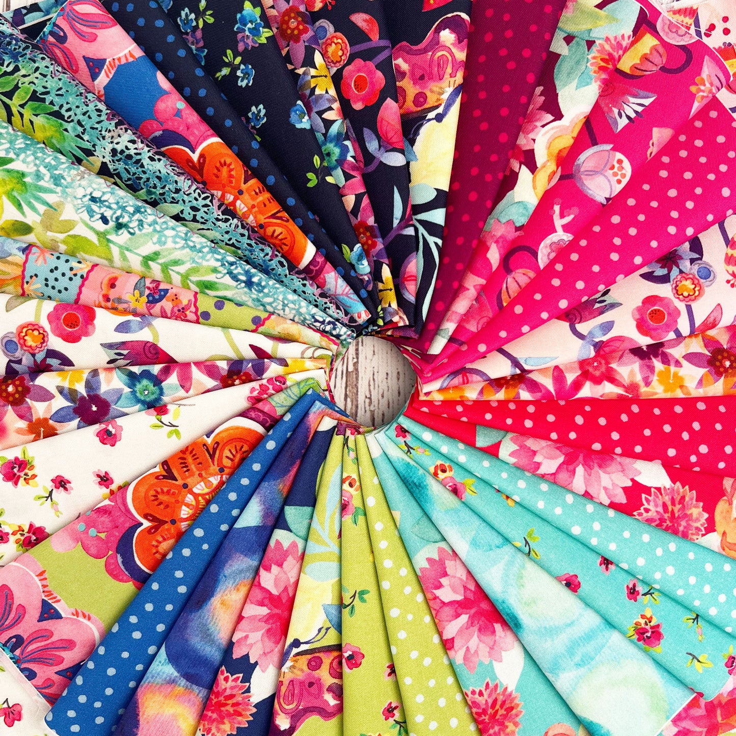 Flower Patches Jelly Roll® 21820JR Moda Precuts 100% cotton fabric quilt strips by Amarilys Henderson