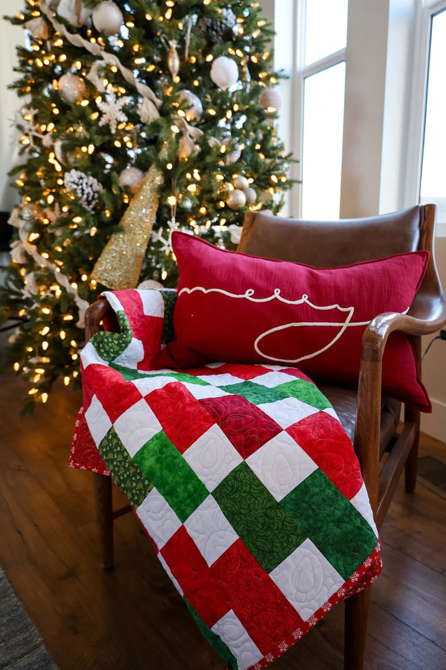 Brick Merry Christmas Quilt Kit Fabric Pattern and Binding and backing Included ALL PRE CUT easy beginner