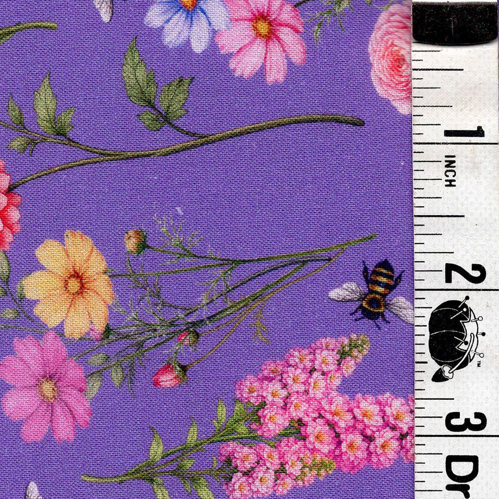 5-Yard Continuous Fabric Cuts Flowers & Bees on Purple ā Endless Possibilities!