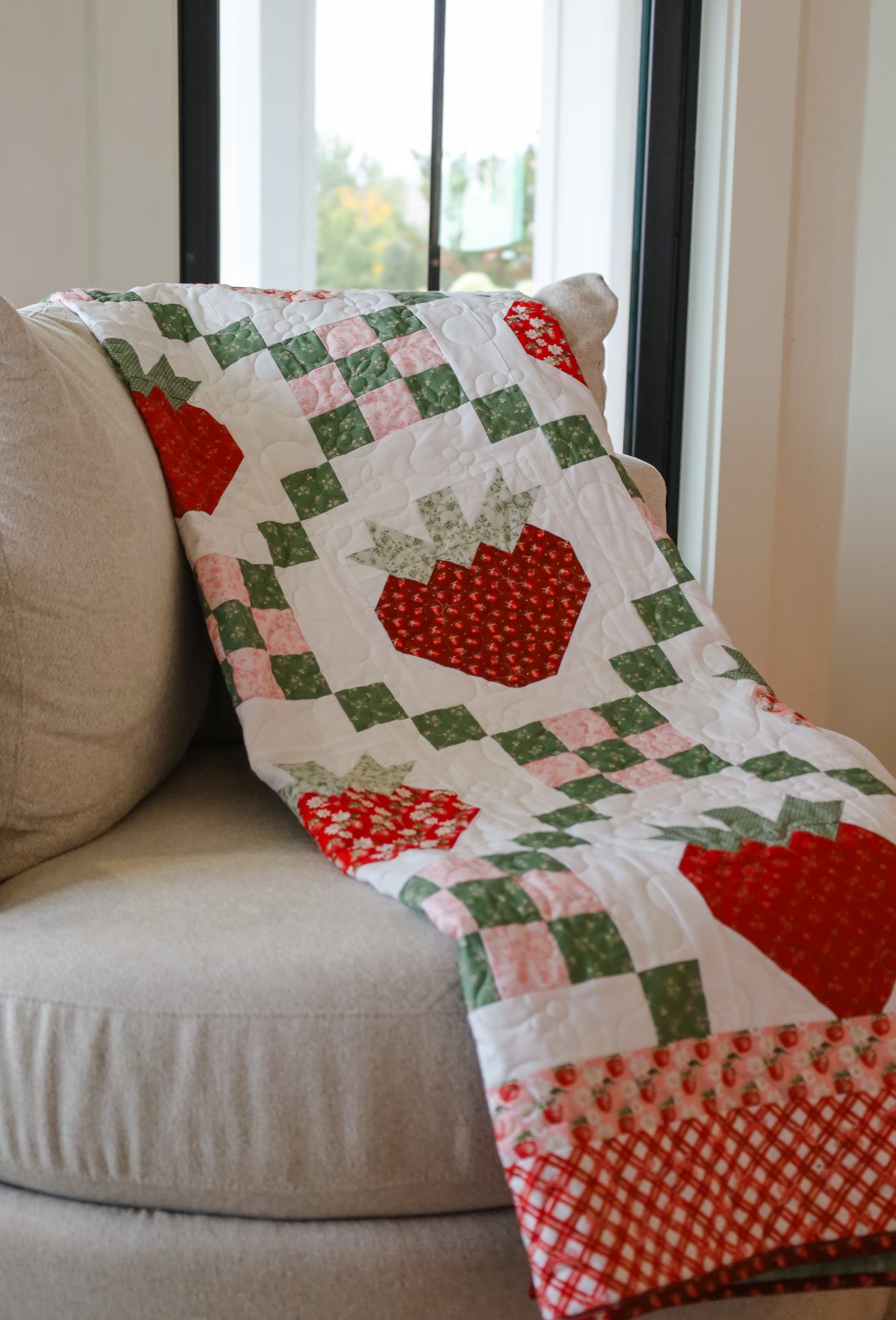 Strawberry Fields Sew-Ready Precut Quilt Kit