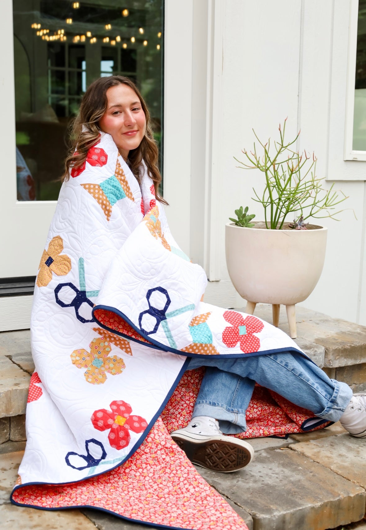 Snips and Blossoms  Bee Basics Lori Holt- Pre-Cut Ready-To-Sew Quilt Kit