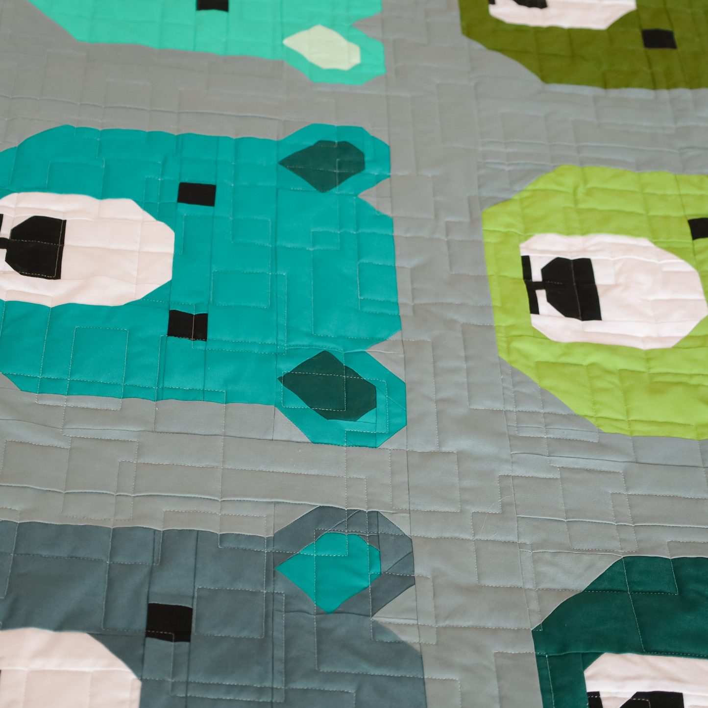 Bjorn Bear Precut Sew-Ready Quilt Kit Featuring Moda Bella Solids