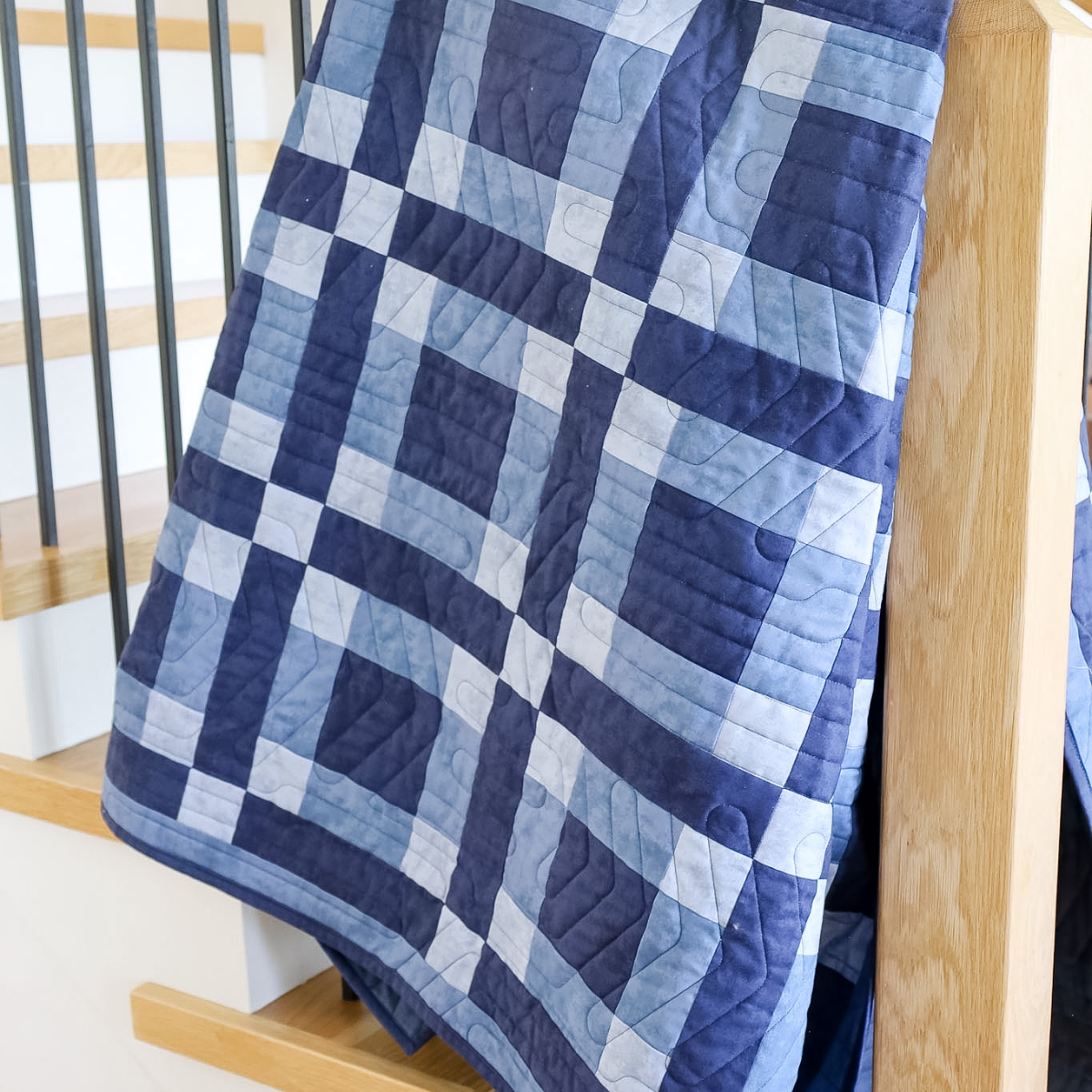 Lockstep Pre-cut Sew-Ready Quilt Kit | 65"x75"