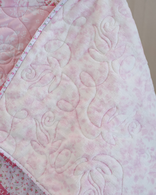 NEW PlushMere™ Backing in Pink Bows and Floral– 80" x 75"