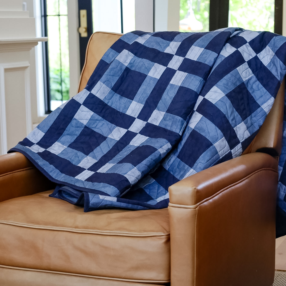 Lockstep Pre-cut Sew-Ready Quilt Kit | 65"x75"
