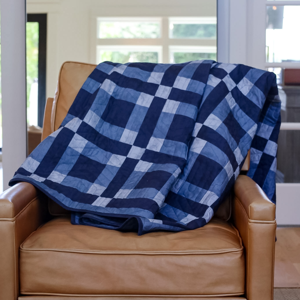 Lockstep Pre-cut Sew-Ready Quilt Kit | 65"x75"