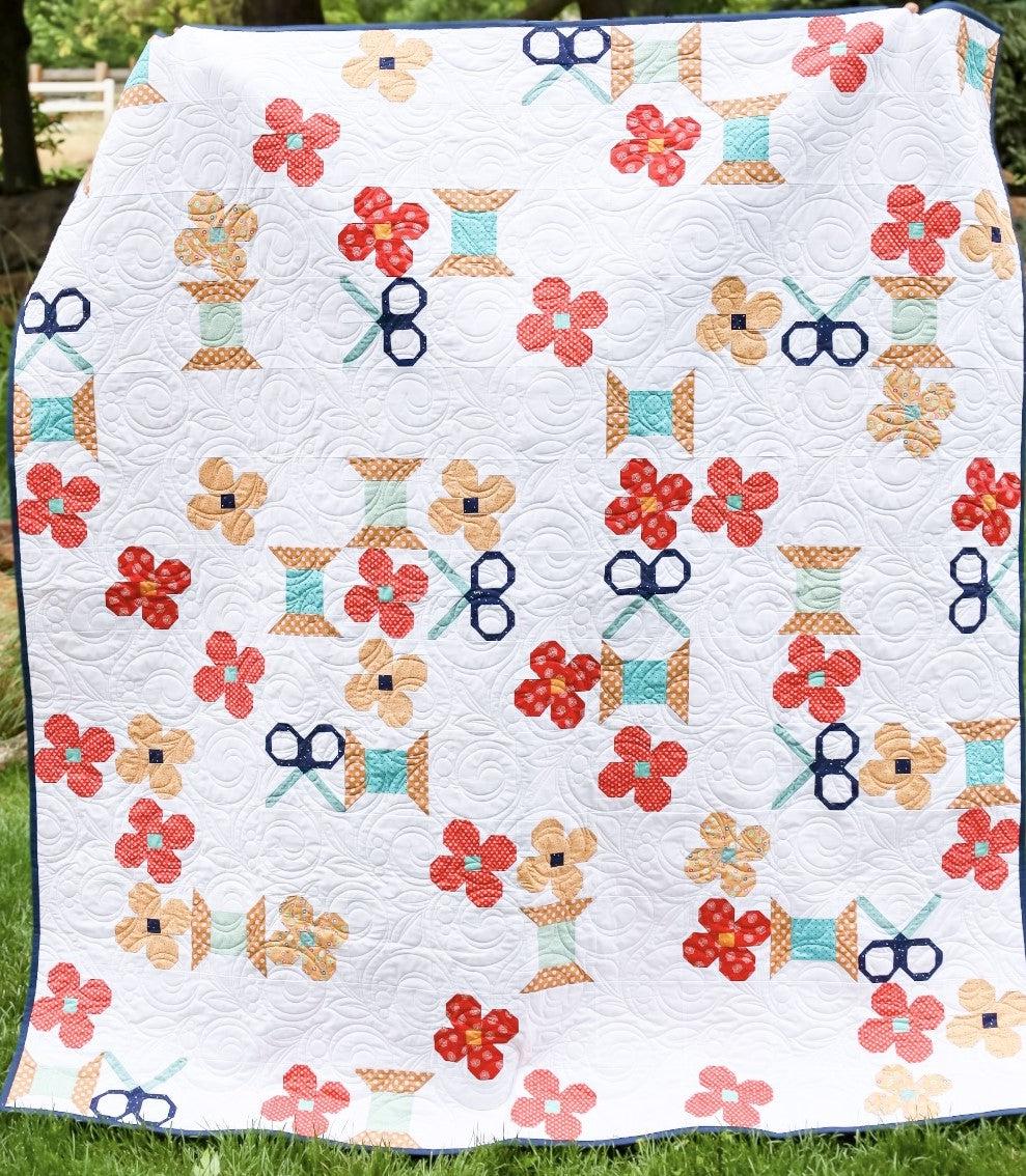 Snips and Blossoms  Bee Basics Lori Holt- Pre-Cut Ready-To-Sew Quilt Kit