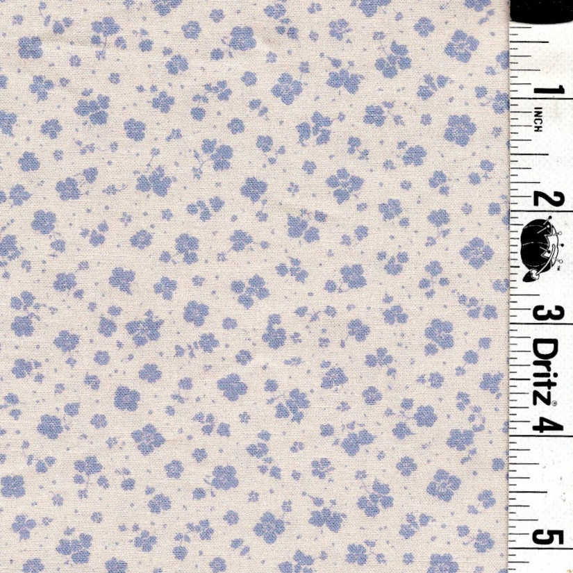 END OF BOLT 1099 My Fabric Addiction Light Blue Flowers on Cream background 100% cotton quilting fabric