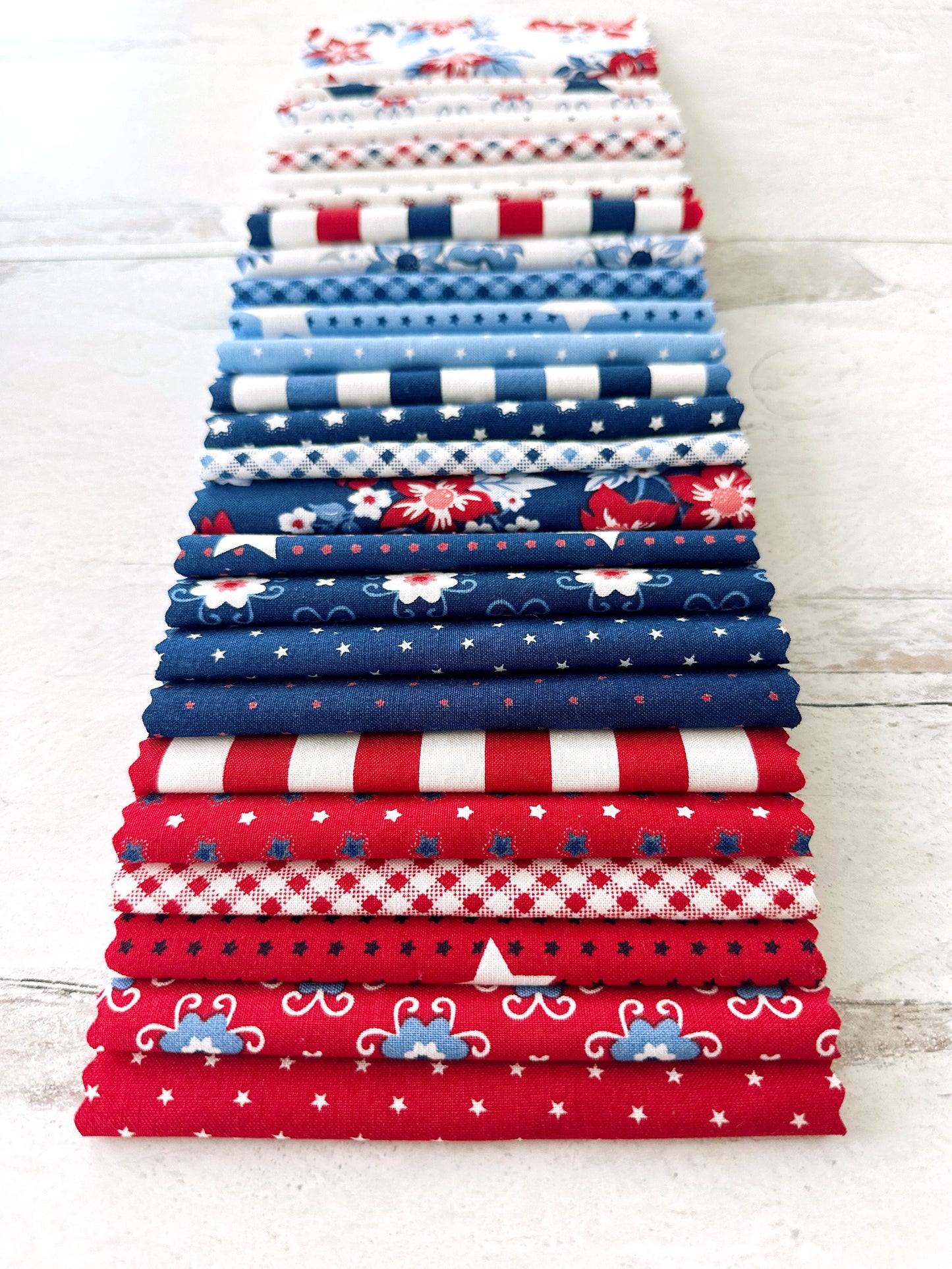 Star Spangled Layer Cake® 24170LC Moda Precuts  pre-cut Layer Cake 10 inch  squares quilt fabric by Moda  April Rosenthal Prairie Grass