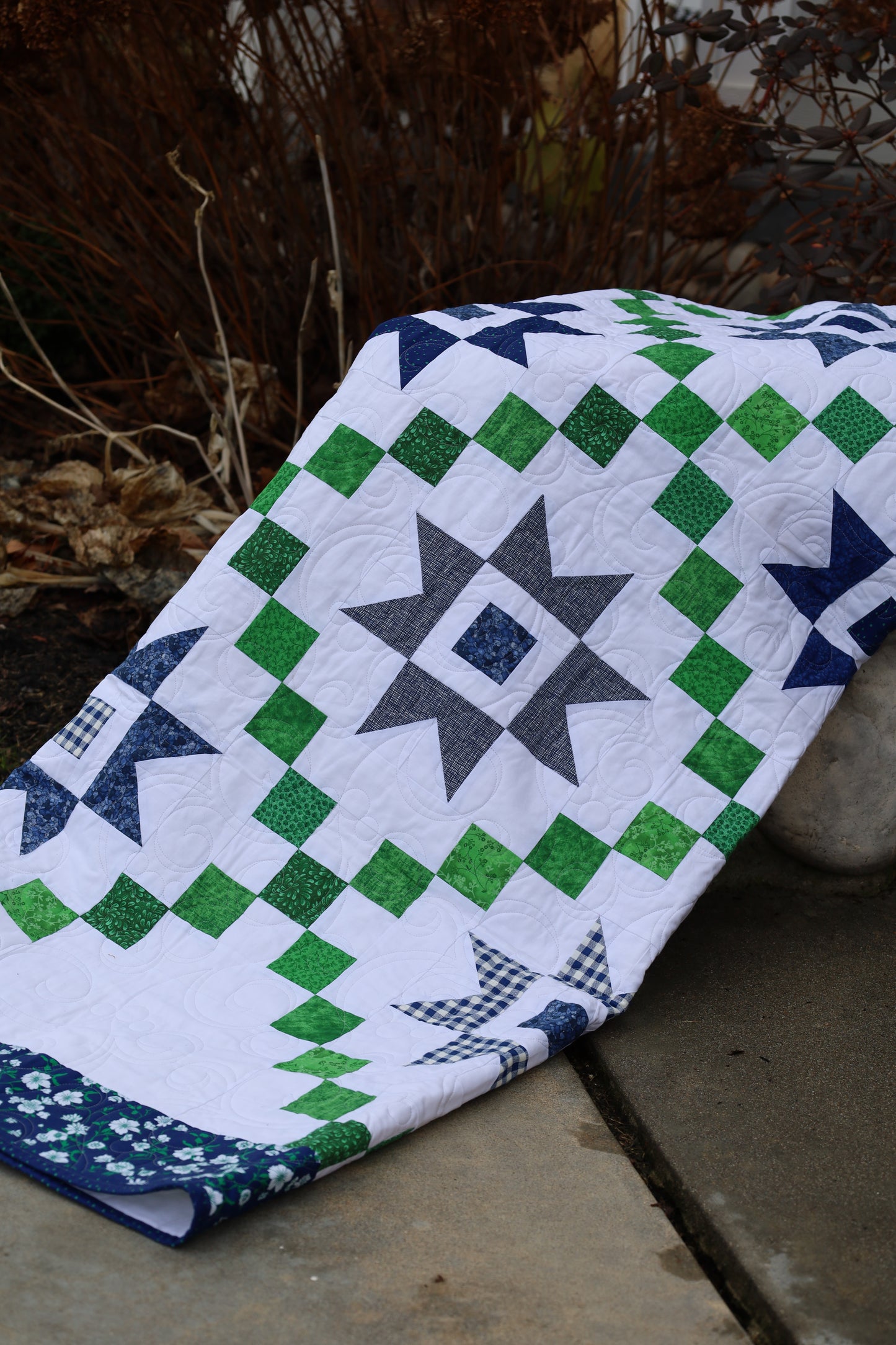 Stars and Chains  Pre-Cut Ready-To-Sew Quilt Kit (Includes Backing!)