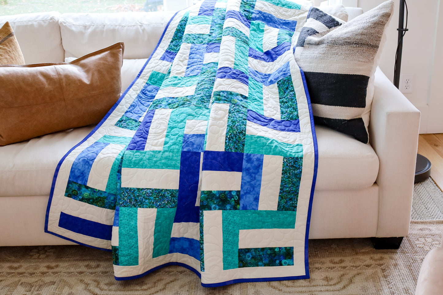 Picket Fences Breezy Blues  Pre-Cut Ready-To-Sew Quilt Kit