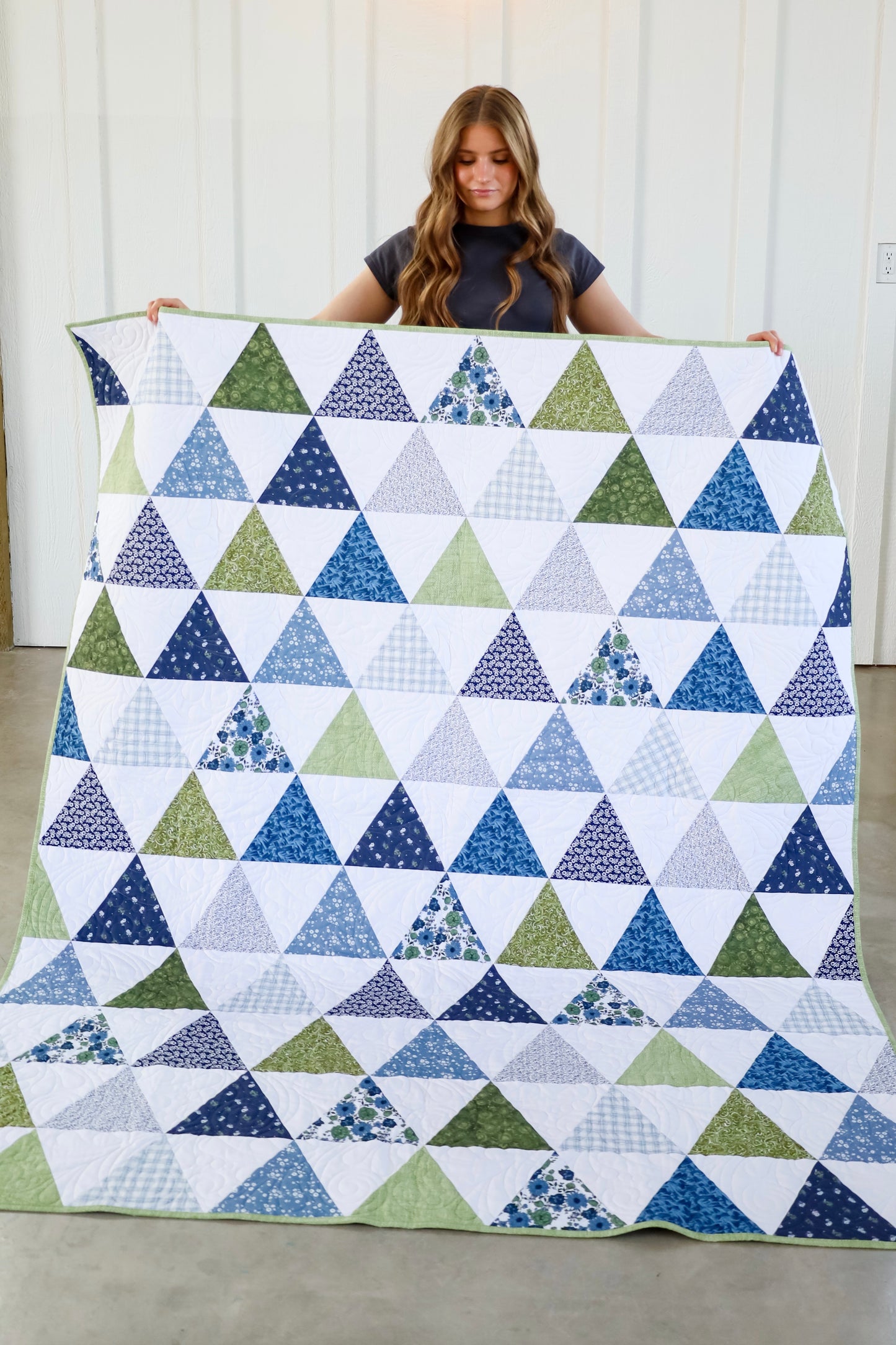 Breezy Summit Precut Quilt Kit (Includes Backing!)