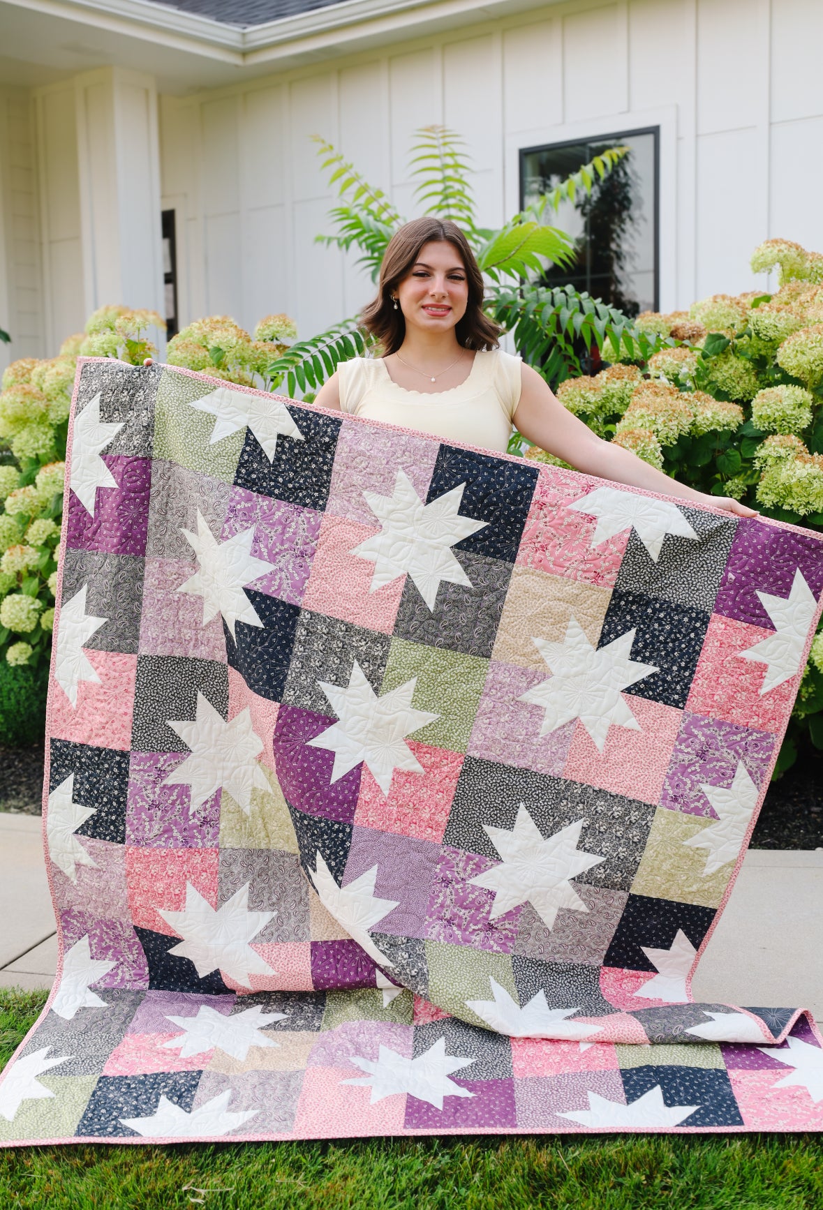 Star Pop II Sew-Ready Quilt Kit Featuring Good Night Irene Moda Fabric