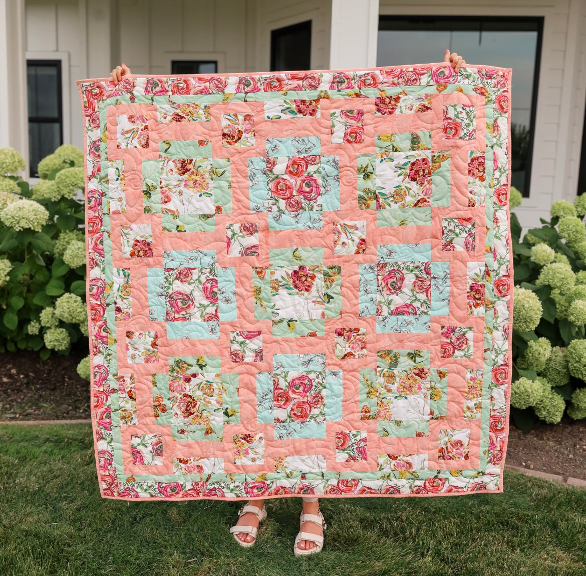 Watercolor In Sage Pre-Cut Sew-Ready Quilt Kit