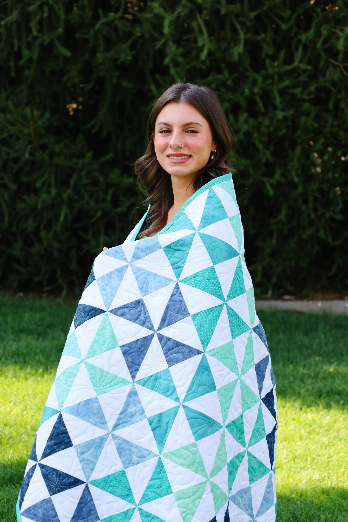 Pinwheel Perfection Blues  Sew-Ready Quilt Kit Featuring Gorgeous Riley Blake Shabby Basics Line