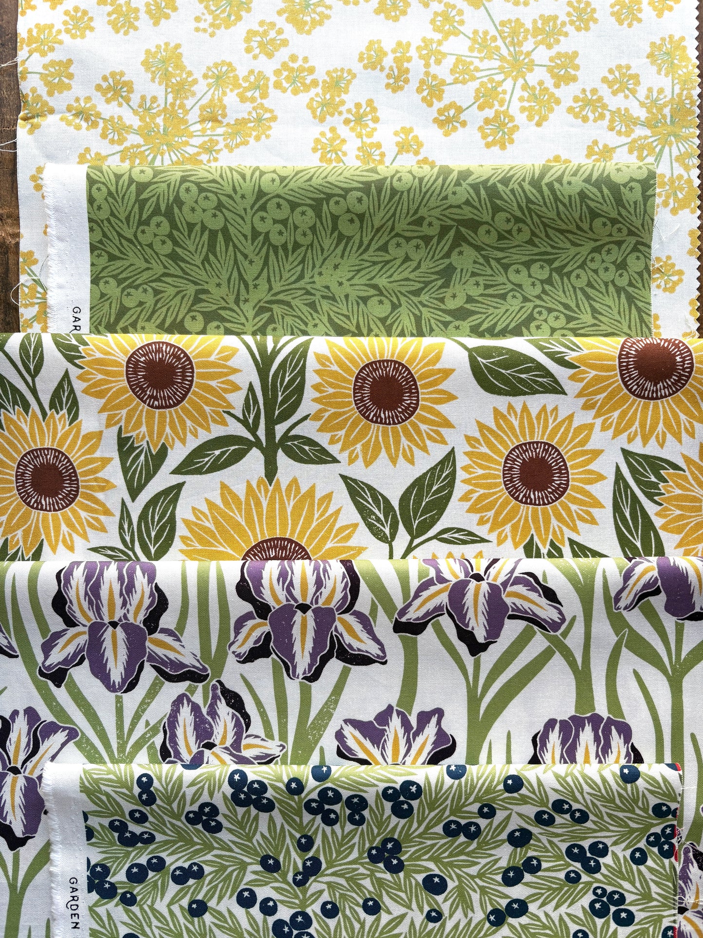Garden Series Layer Cake® 3320LC Moda Precuts pre-cut Layer Cake 10" squares quilt fabric by Katharine Watson