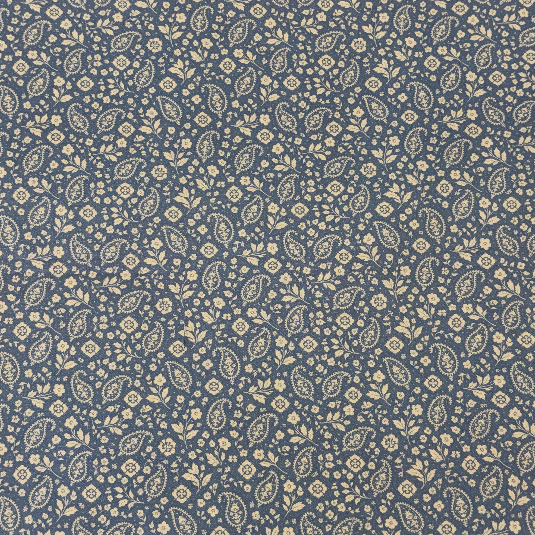 Blue and White Floral Paisley Backing for Freedom Song Quilt, 3 7/8 ya ...