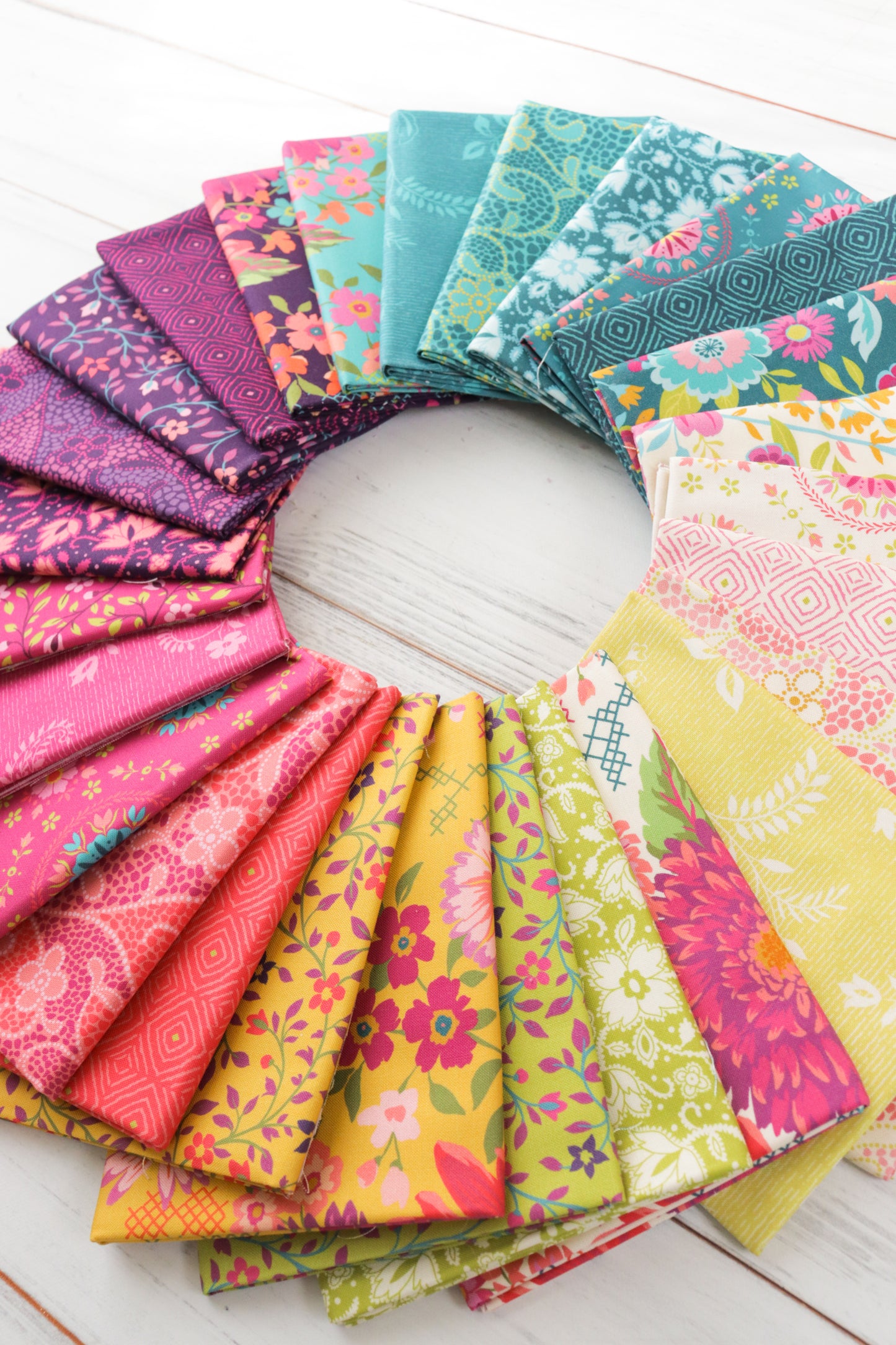 Parlor Jelly Roll® 11960JR Moda Precuts Jelly Roll 100% cotton fabric quilt strips by Crystal Manning&nbsp;