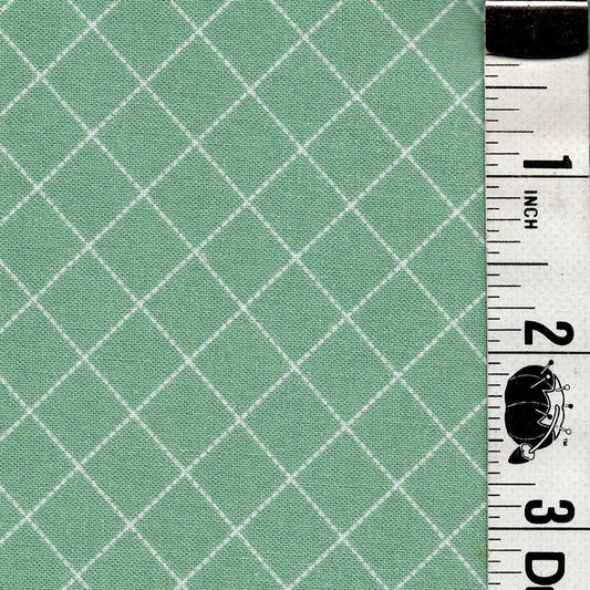 5-Yard Continuous Fabric Cuts Sage Criss Cross  – Endless Possibilities!