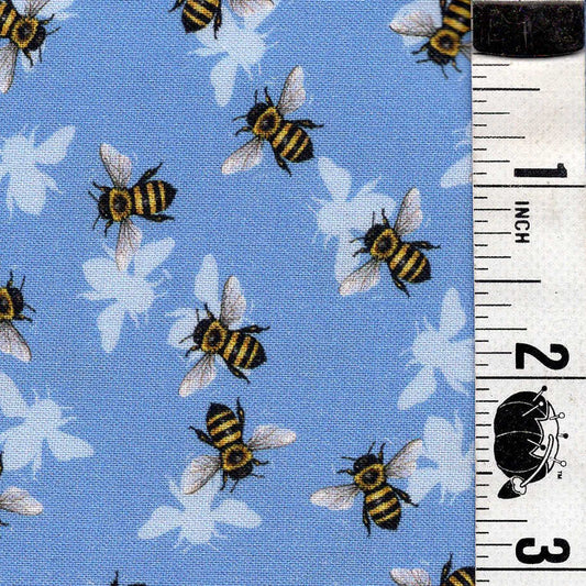 5-Yard Continuous Fabric Cuts Honey Bees on Sky Blue – Endless Possibilities!