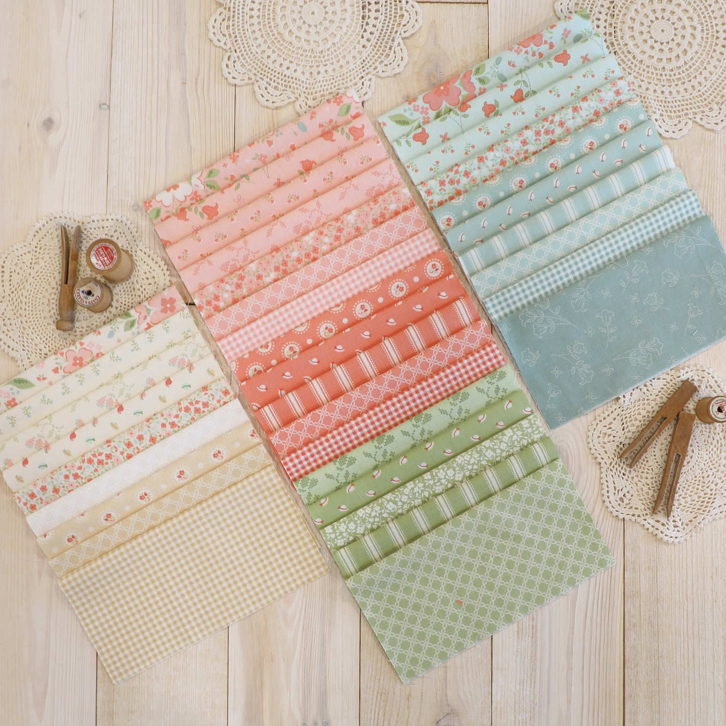 Sunbonnet Layer Cake® 31760LC Moda Precuts pre-cut Layer Cake 10" squares quilt fabric by My Sew Quilty Life