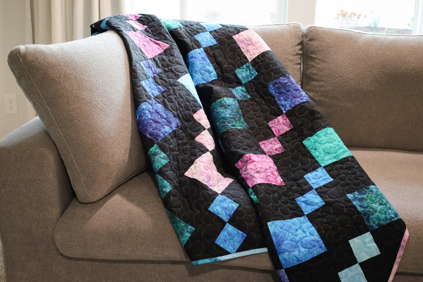 Beaded Jewels: Nightlife Sew-Ready Precut Quilt Kit